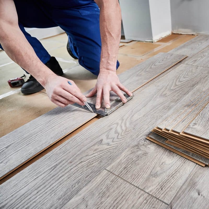 Laminat durch Fachmann verlegen lassen